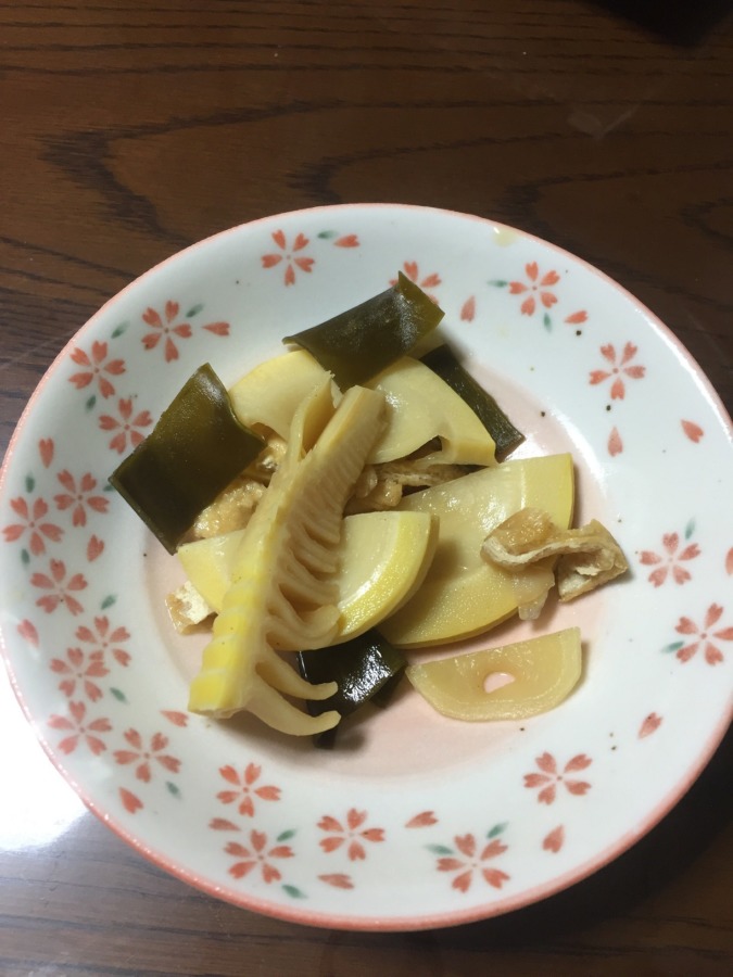 雨後の竹の子です。煮つけ。