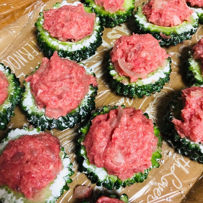 ゴーヤーの肉詰め