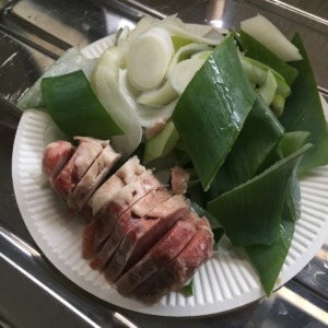 ほんとの採れたて！下仁田ネギと猪肉を炒めました