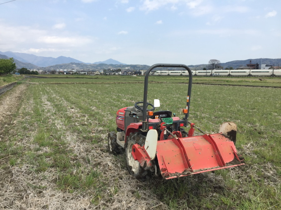 ４月の田んぼ耕し♪♬